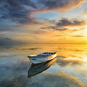 Morning Reflections by Hendri Suhandi - Landscapes Waterscapes
