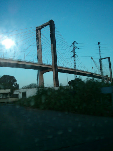 Puente V Centenario