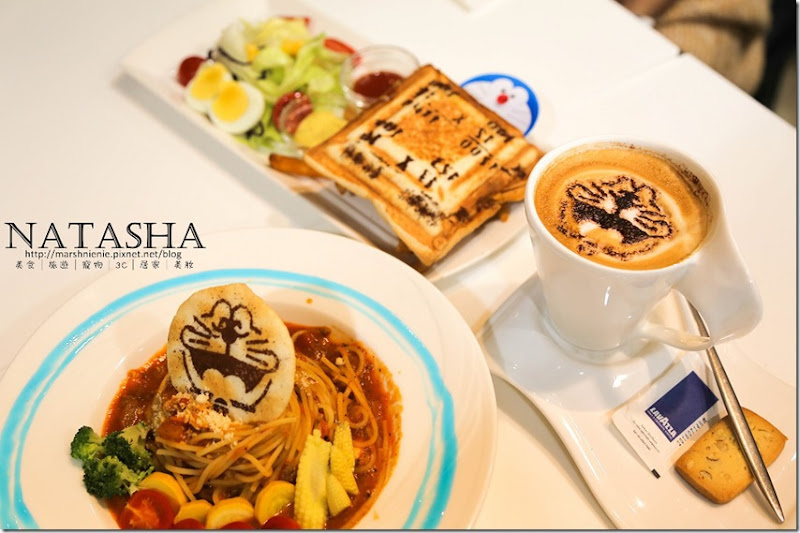 哆啦A夢│哆啦A夢迷不容錯過的超卡哇依哆啦A夢造型餐點~Dazzling Cafe 蜜糖土司專賣店 【寵物友善】