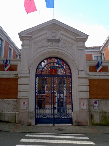 Hôtel De Ville Montauban