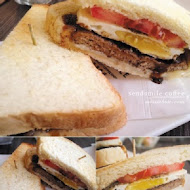 憲賣咖啡(華美店)