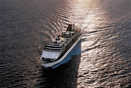 Celebrity_Summit_top_view - The Celebrity Summit's top deck will give you expansive views of oceans, city scapes and natural wonders.