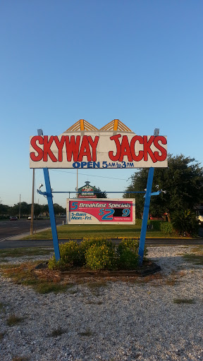 Skyway Jack's Statue