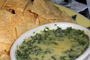 Houston's Spinach and Artichoke Dip Recipe