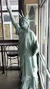 Gandolfo's Statue of Liberty