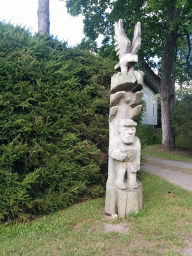 Wood Totem Statue