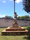 Estatua De La Madre Paraguaya