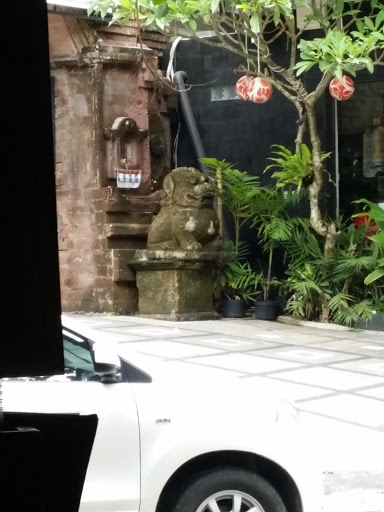 Bali Stone Lion
