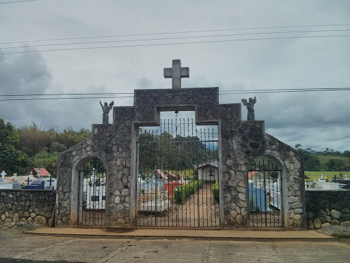 Cementerio Peñas Blancas