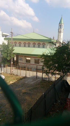İslam Berksan Kültür Merkezi