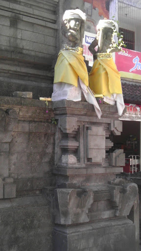 Twin Statues at Pura Sindu Sunaya