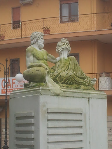 Statua Piazza Rosselli