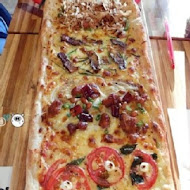 Pizza Factory 披薩工廠