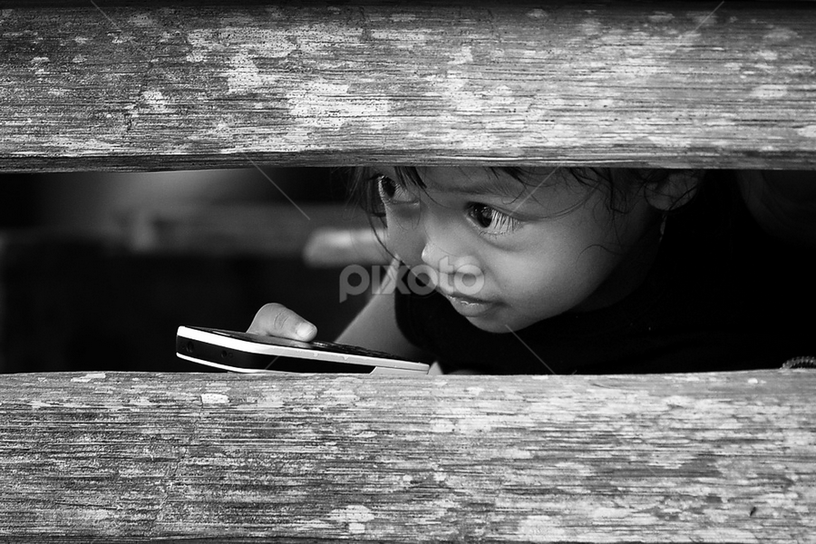 Hallo, I'm Here by Yustinus Andhi Wuryanto - Babies & Children Children Candids