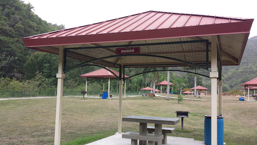 Parque Luis A. Wito Morales Mango Hut