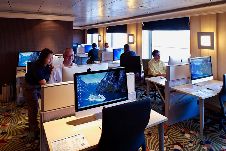 Take advantage of big, beautiful iMacs featuring 27-inch screens at the Computer University @ Sea on board the Crystal Serenity.
