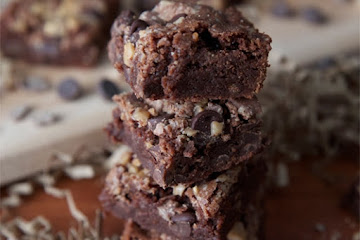 Toffee and Chocolate Chip Brownies