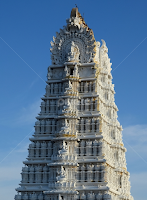 Chamundi Temple,Mysore by Sanjeev Goyal -  