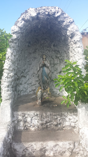 Grotto of the Holy Child