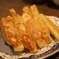 盛園絲瓜小籠湯包