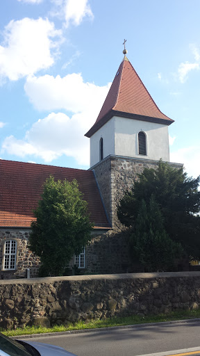 Ev. Kirche Berlin-Blankenburg