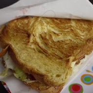 吐司吐司早餐專賣店