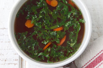 Slow Cooker Bone Broth