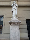 Estatua de María