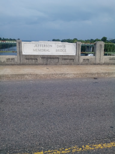 Jefferson Davis Memorial Bridge