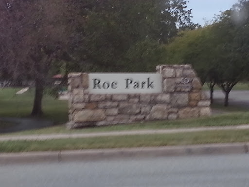 Roe Park Entrance