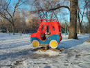 Машинка в парке