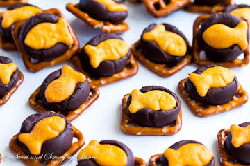 Chocolate Goldfish Cracker Bites