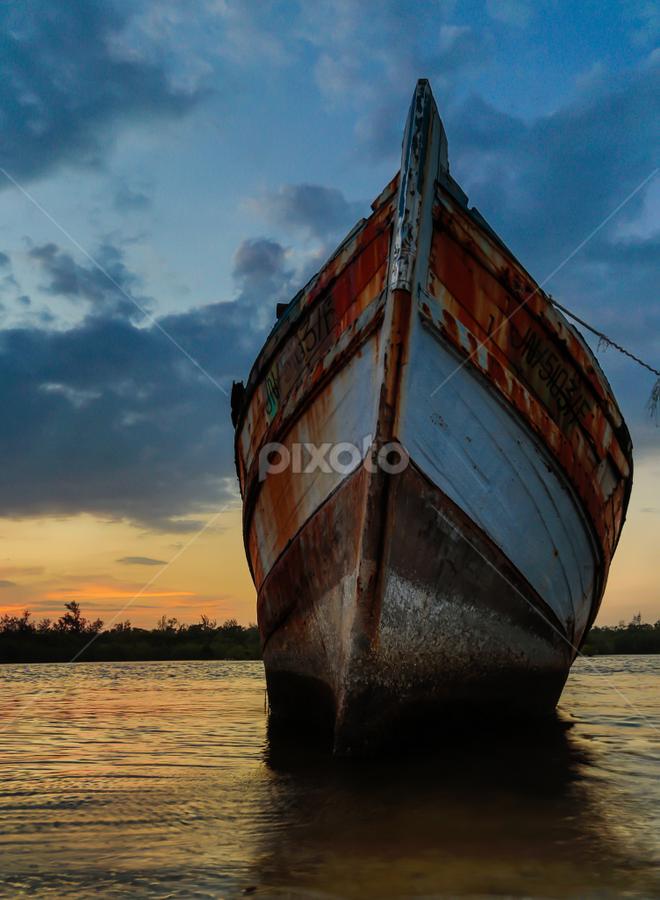 Standing still against time & tide by Rustam Razali - Transportation Boats