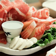 鍋媽媽牛奶火鍋