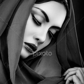 Beauty Selo by Boim Wahyudi - People Portraits of Women