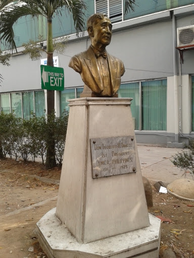 Bust of Teodoro Yangco