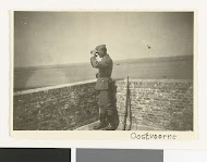 Een Wehrmacht soldaat aan zee