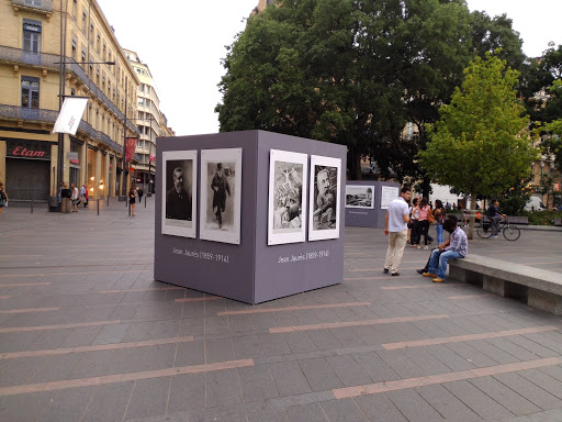 Hommage à Jean-Jaures