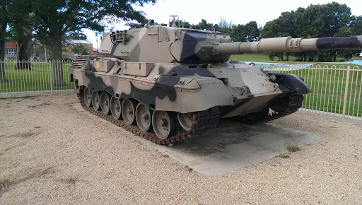 Beaconsfield War Memorial Tank