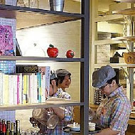 Uzna Omom 杏桃鬆餅屋(中壢大江店)