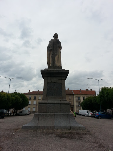 Statue De Grégoire Le Conventionnel