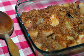 Apple Blackberry Crisp