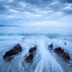 Kinard's Twilight Blues by Graham Daly - Landscapes Waterscapes