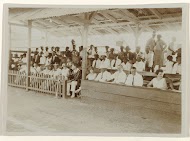 Voetbalwedstrijd Moengo - Albina