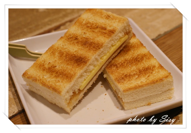 土司工坊 ~ 咖椰法式吐司 KAYA ~ 新加坡美食 南洋早餐 ~ TOAST BOX ~ 板橋大遠百 美食廣場 ~ 大食代Foodrepublic