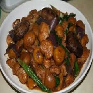 Chicken with Chestnuts