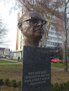 Памятник Менахему Бегину