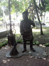 Памятник Дворнику 