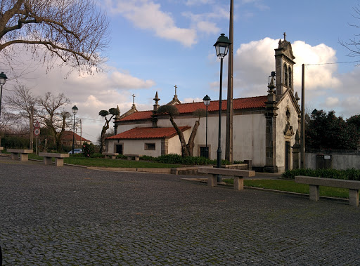 Igreja Carvalhas