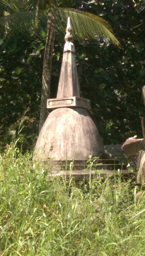 Tombstone at Keragala
